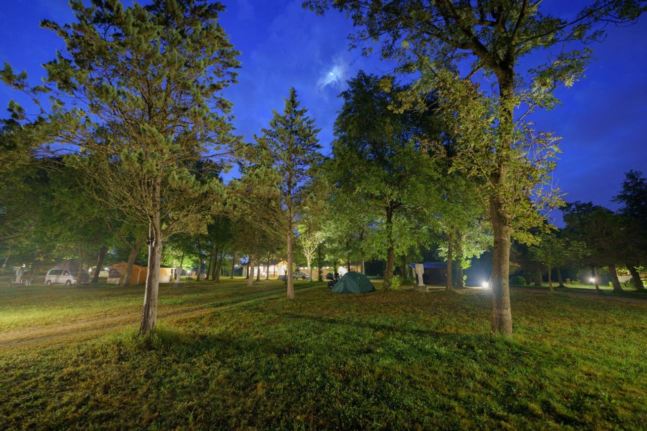 Camping Future Is Nature Playground Sala Biellese ภายนอก รูปภาพ